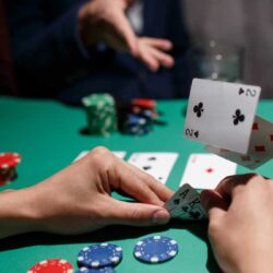 Dằn dơ tại game bài Hitclub - Chiến thuật cho những cao thủ muốn khuynh đảo đấu trường tai-sao-dan-do-lai-la-chien-thuat-tuyet-voi-tai-game-bai-hitcub-